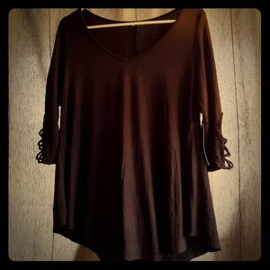 NWT - Black 3/4 Sleeve Flowy Top